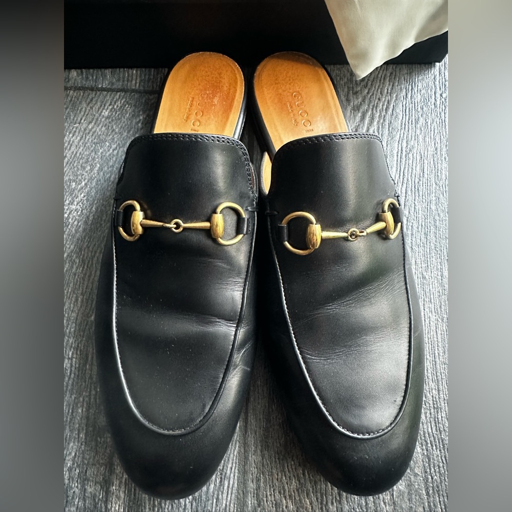 Women’s Gucci pricetown leather slipper
